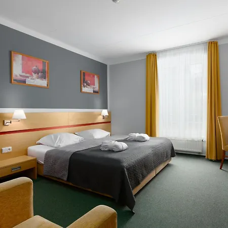 Kurhotel Brussel Frantiskovy Lazne Exterior photo